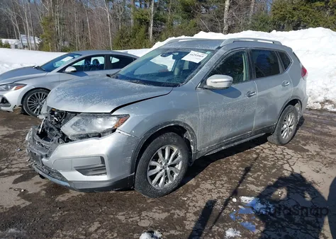 2019 Nissan Rogue Sv z USA, uszkodzony, nr VIN 5N1AT2MV0KC734552